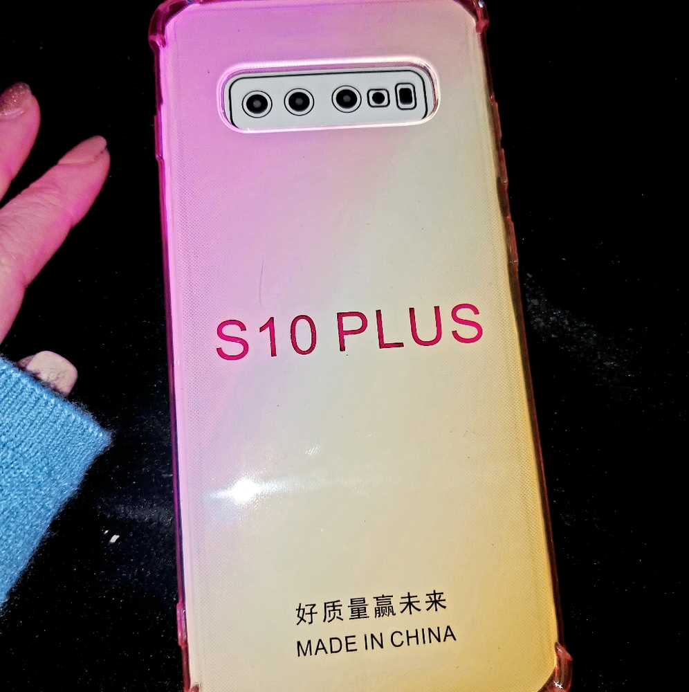 Brand new galaxy s10 phone case - Picture 3 of 3